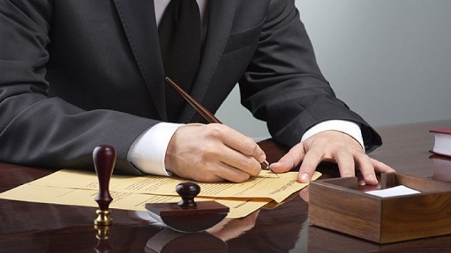 ضرورت داشتن بهترین وکیل حقوقی در پرونده های قضایی