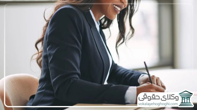 وظایف وکلای زن تهران در قبال موکل 