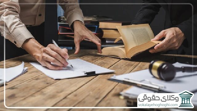 هزینه حق ‌الوکاله بهترین وکیل قتل در مشهد چقدر است؟